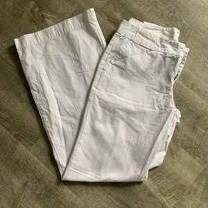 Women’s White Gap Jeans Size 2